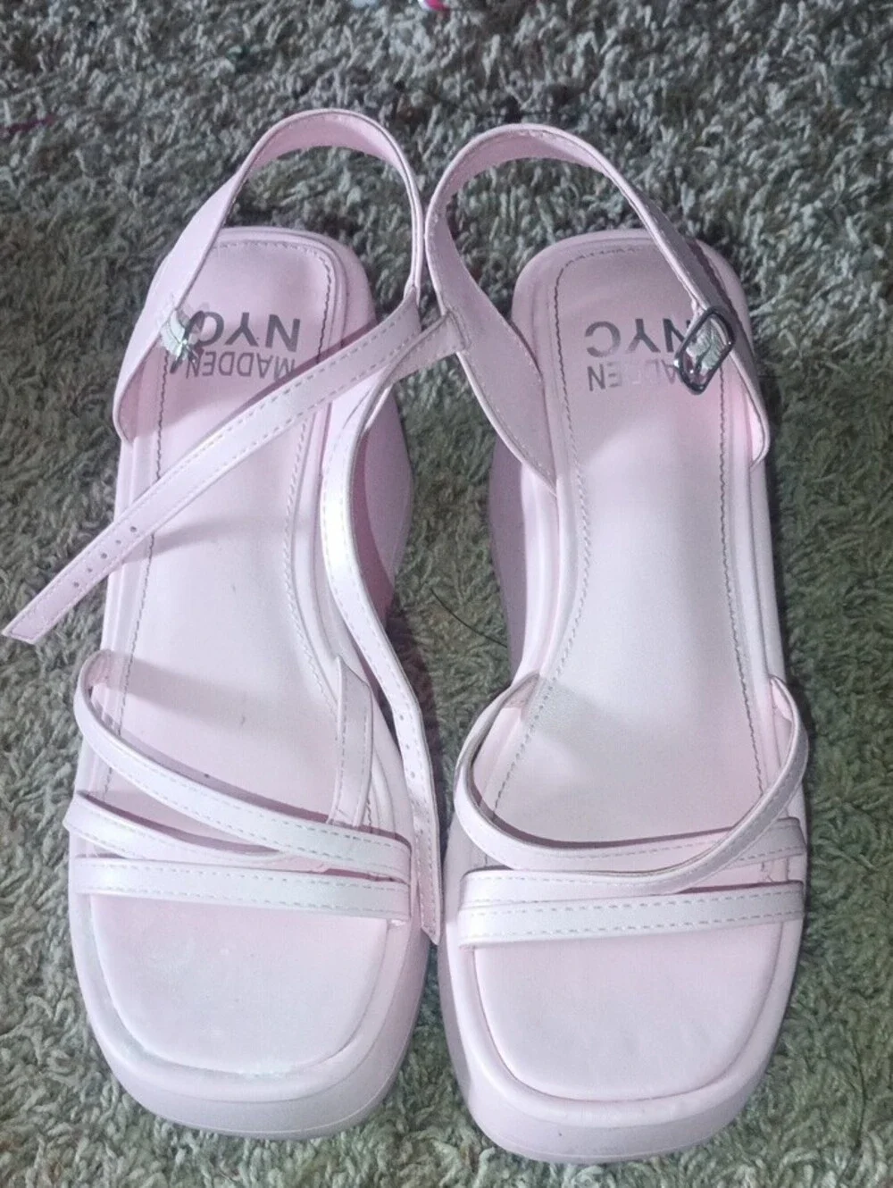 Women’s Platform Strappy Sandals in Light Pink